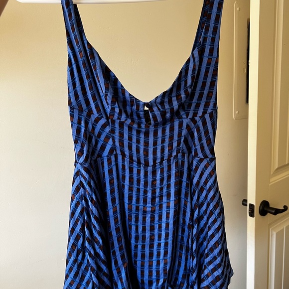 NWT Urban Outfitters Romper - Picture 4 of 7